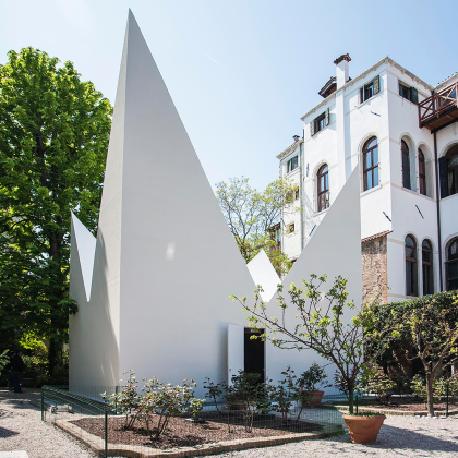 Stefano Boeri Architetti: Casa Hanji en Venecia