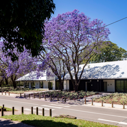 SAM CRAWFORD ARCHITECTS (SCA): Surgido de las cenizas