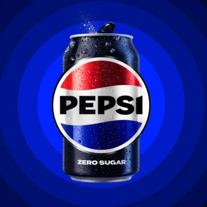 Pepsi vuelve a los 90 en su nuevo logo