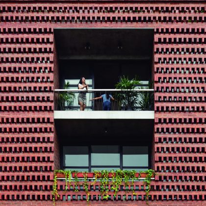 LA PROVEEDORA El edificio como generador de sistemas habitables y productivos en centro urbano