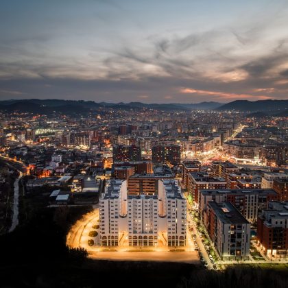 Davide Macullo Architects: River Residences 1 Tirana