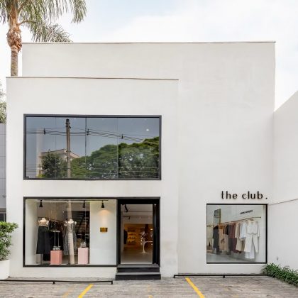 LAB Arquitetos: Un hogar luminoso para la moda y el arte en Brasil: La tienda The Club