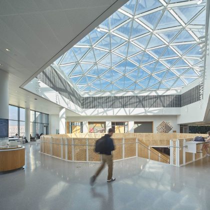 Morgridge Hall inaugura en la UW-Madison: un modelo transformador para la investigación interdisciplinaria, la sostenibilidad y el diseño centrado en el ser humano